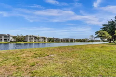 9440  Poinciana Pl, Unit #109, Davie, FL 33324 - Photo 44