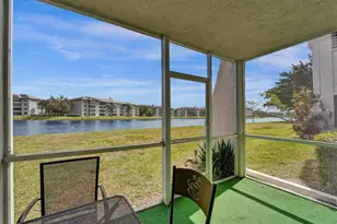 9440 Poinciana Pl, Davie, FL 33324 - Photo 30