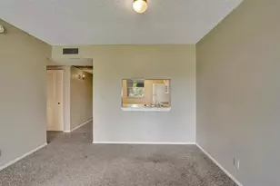 9440 Poinciana Pl, Davie, FL 33324 - Photo 12