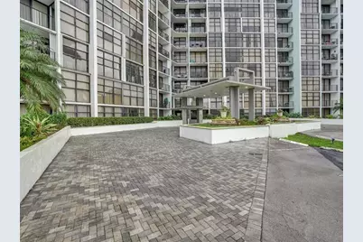 200  Leslie Dr, Unit #723, Hallandale Beach, FL 33009 - Photo 4