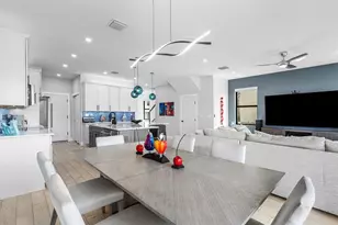 2238 Appleton Circle, Oakland Park, FL 33309 - Photo 10