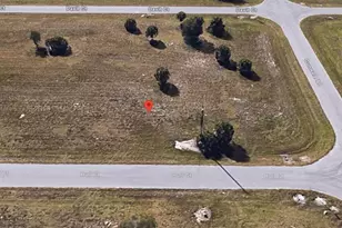 13 Hull Ct, Placida, FL 33946 - Photo 6