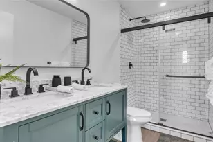 2201 N 50th Ave, Hollywood, FL 33021 - Photo 16