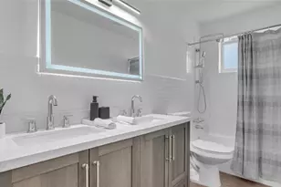 2201 N 50th Ave, Hollywood, FL 33021 - Photo 14