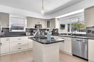 2201 N 50th Ave, Hollywood, FL 33021 - Photo 8