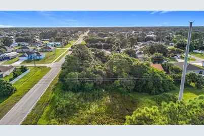 2192 SW Del Rio Blvd, Port Saint Lucie, FL 34953 - Photo 8