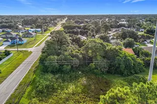 2192 SW Del Rio Blvd, Port Saint Lucie, FL 34953 - Photo 8