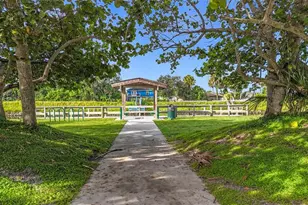 2192 SW Del Rio Blvd, Port Saint Lucie, FL 34953 - Photo 16