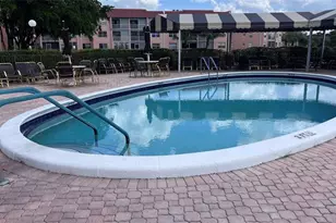 9261 Sunrise Lakes Blvd, Sunrise, FL 33322 - Photo 16