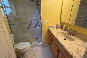 9261 Sunrise Lakes Blvd, Sunrise, FL 33322 - Photo 36