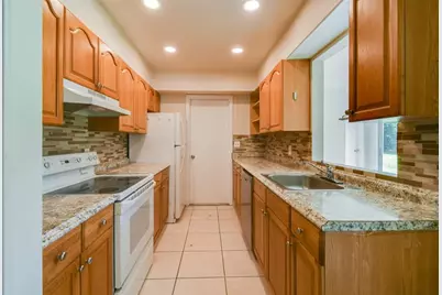 458 SE Galleon Lane, Port Saint Lucie, FL 34983 - Photo 8