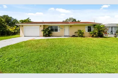 458 SE Galleon Lane, Port Saint Lucie, FL 34983 - Photo 1
