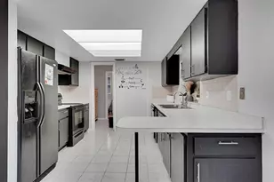 223 E Arbor Ave, Port Saint Lucie, FL 34952 - Photo 4