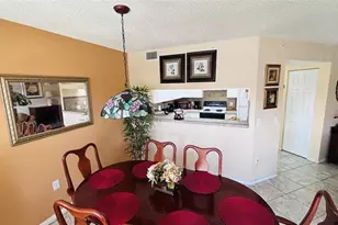 601 SW 142nd Ave, Pembroke Pines, FL 33027 - Photo 12