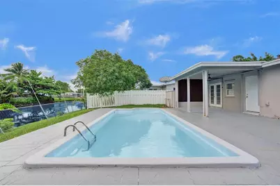 2501 NW 87th Ave, Sunrise, FL 33322 - Photo 20