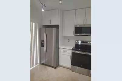 301  Club Cir, Unit #103, Boca Raton, FL 33487 - Photo 4