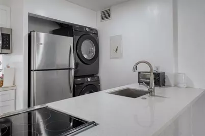 5310 NE 6th Ave, Unit #C14, Oakland Park, FL 33334 - Photo 14