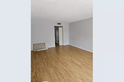 101 SW 132 Way, Unit #218, Pembroke Pines, FL 33027 - Photo 4