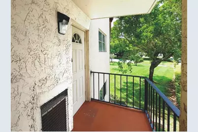 9420 S Hollybrook Lake Dr, Unit #201, Pembroke Pines, FL 33025 - Photo 2