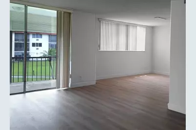 9420 S Hollybrook Lake Dr, Unit #201, Pembroke Pines, FL 33025 - Photo 6