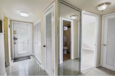 8100  Sunrise Lakes Blvd, Unit #303, Sunrise, FL 33322 - Photo 6