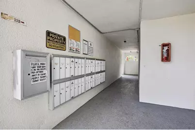 8100  Sunrise Lakes Blvd, Unit #303, Sunrise, FL 33322 - Photo 32