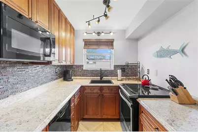 30 SE 13th St, Unit #A6, Boca Raton, FL 33432 - Photo 6