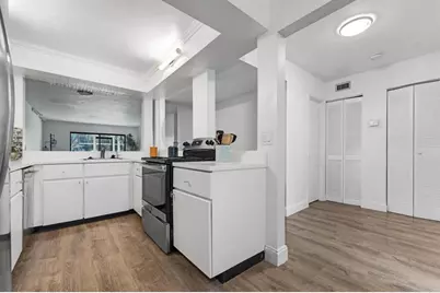 7843  Willow Spring Drive, Unit #612, Lake Worth, FL 33467 - Photo 2