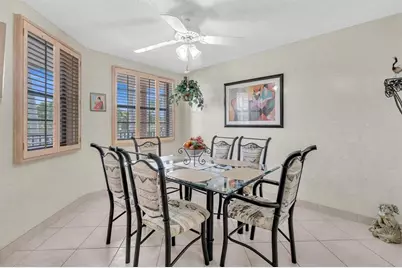 7449  Fairfax Dr, Unit #211, Tamarac, FL 33321 - Photo 12