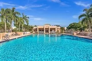 7449 Fairfax Dr, Tamarac, FL 33321 - Photo 48