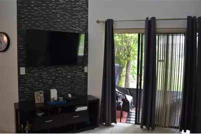 3539  Inverrary Blvd W, Lauderhill, FL 33319 - Photo 10