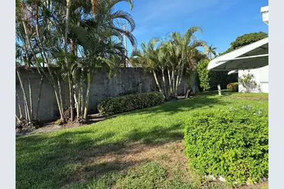 110 NW 24th Ct, Pompano Beach, FL 33064 - Photo 2