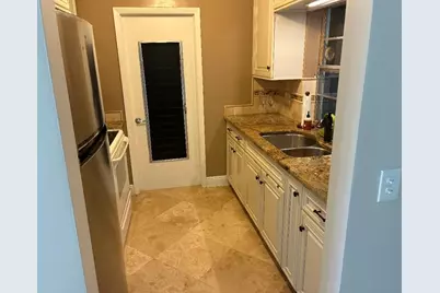 110 NW 24th Ct, Pompano Beach, FL 33064 - Photo 4