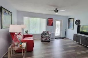 5011 NW 50th Ct, Tamarac, FL 33319 - Photo 8