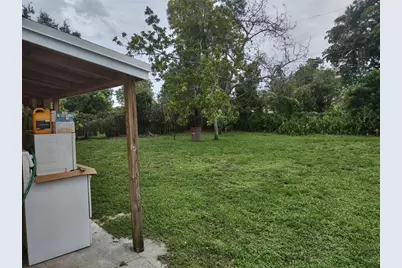 128  Miami Gardens Rd, West Park, FL 33023 - Photo 34