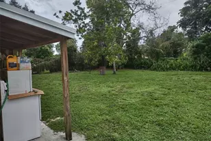 128 Miami Gardens Rd, West Park, FL 33023 - Photo 34