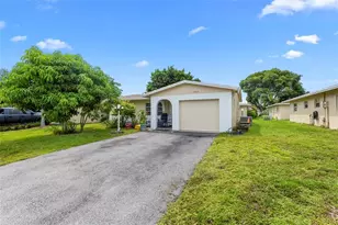 1060 NW 49th Ct, Deerfield Beach, FL 33064 - Photo 26