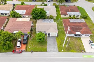 1060 NW 49th Ct, Deerfield Beach, FL 33064 - Photo 30