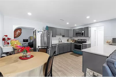 1060 NW 49th Ct, Deerfield Beach, FL 33064 - Photo 8