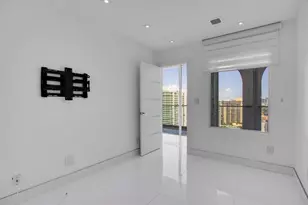 19707 Turnberry Way, Aventura, FL 33180 - Photo 54