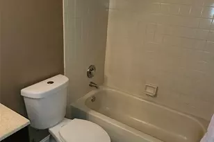 4192 SW 87th Terrace, Davie, FL 33328 - Photo 18