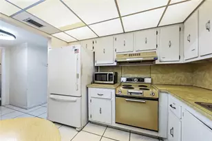 600 Three Islands Boulevard, Hallandale Beach, FL 33009 - Photo 8