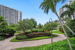 600 Three Islands Boulevard, Hallandale Beach, FL 33009 - Photo 22