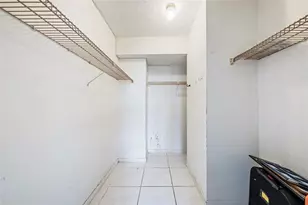 600 Three Islands Boulevard, Hallandale Beach, FL 33009 - Photo 16