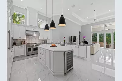 12922  Grand Oaks Dr, Davie, FL 33330 - Photo 10