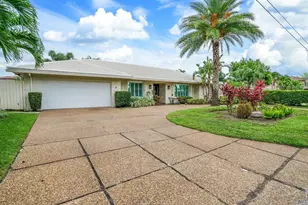 3721 NE 29th Ave, Lighthouse Point, FL 33064 - Photo 2