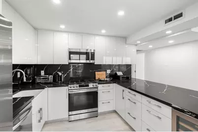 2030 S Ocean Dr, Unit #1407, Hallandale Beach, FL 33009 - Photo 8