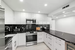 2030 S Ocean Dr, Hallandale Beach, FL 33009 - Photo 8