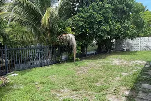 8121 SW 8th St, North Lauderdale, FL 33068 - Photo 14