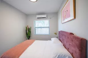 140 NE 71st St, Miami, FL 33138 - Photo 10